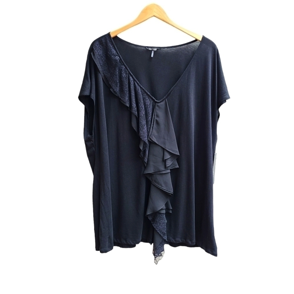 Daisy Fuentes Light-weight Flowy Ruffle Shirt, Size 3X